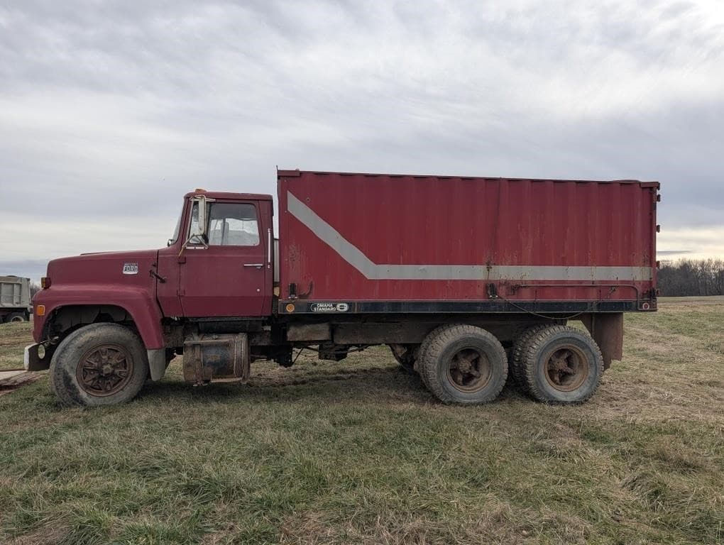 Image of Ford F-900 Primary image
