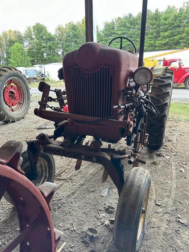 Image of Ford 900 equipment image 1