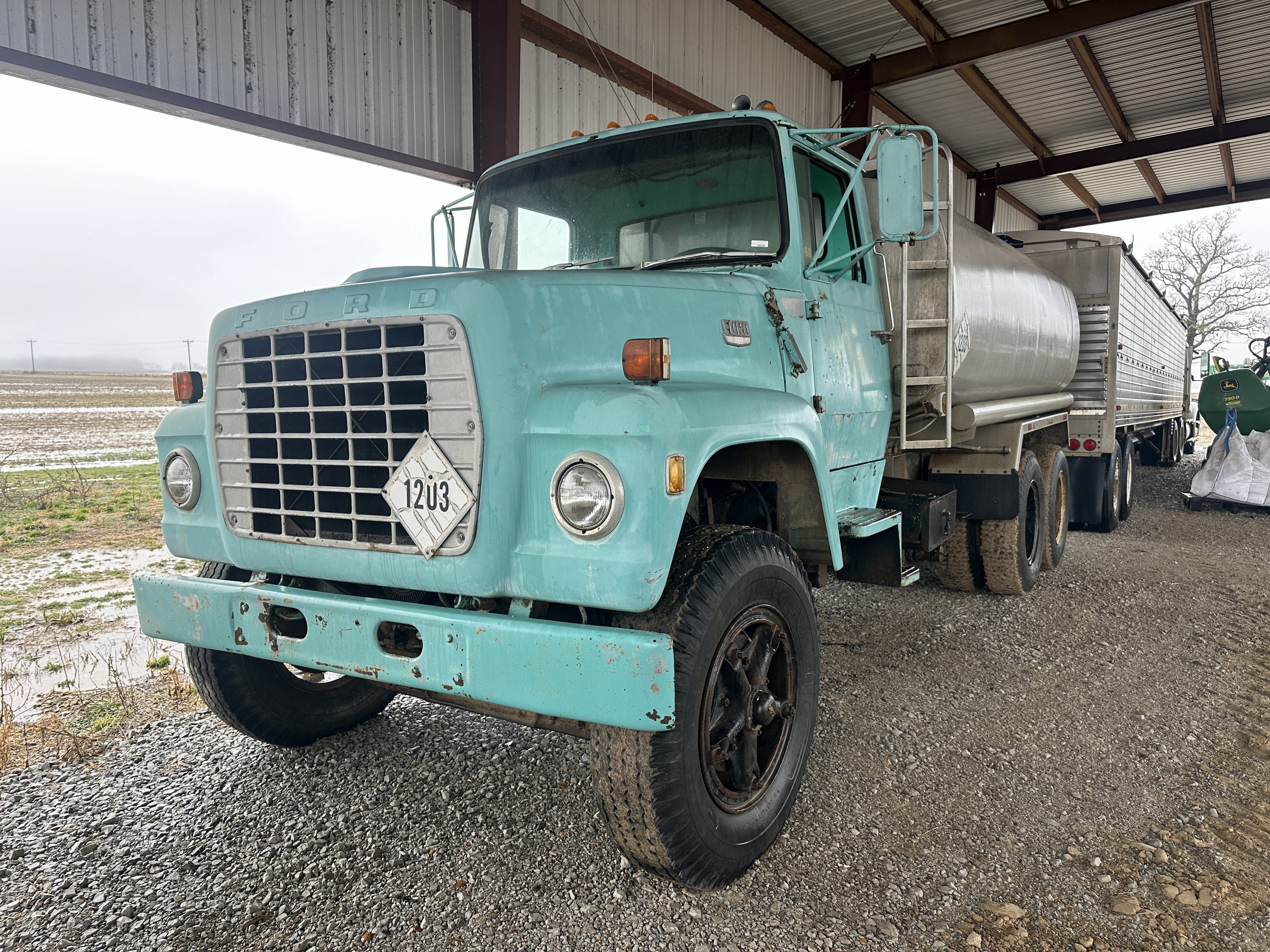 Main image Ford 9000