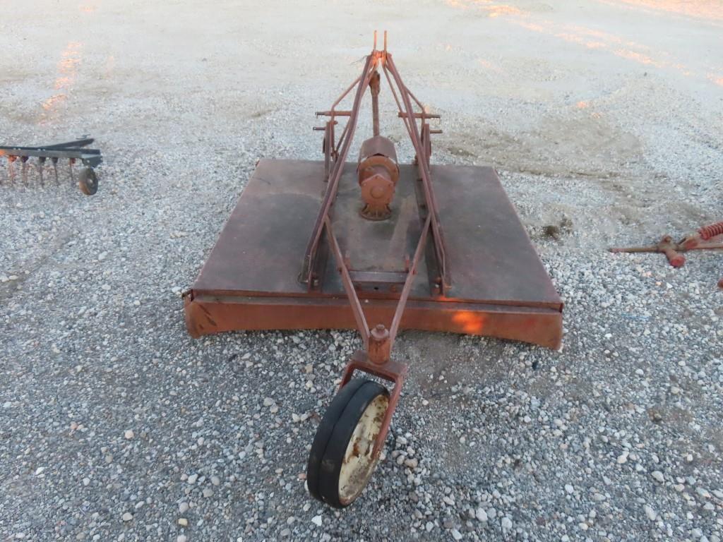 Image of Ford 901 Image 1