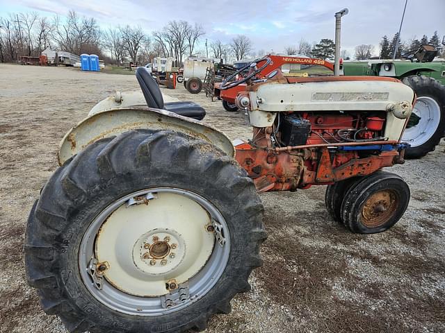 Image of Ford 901 Select Speed equipment image 2