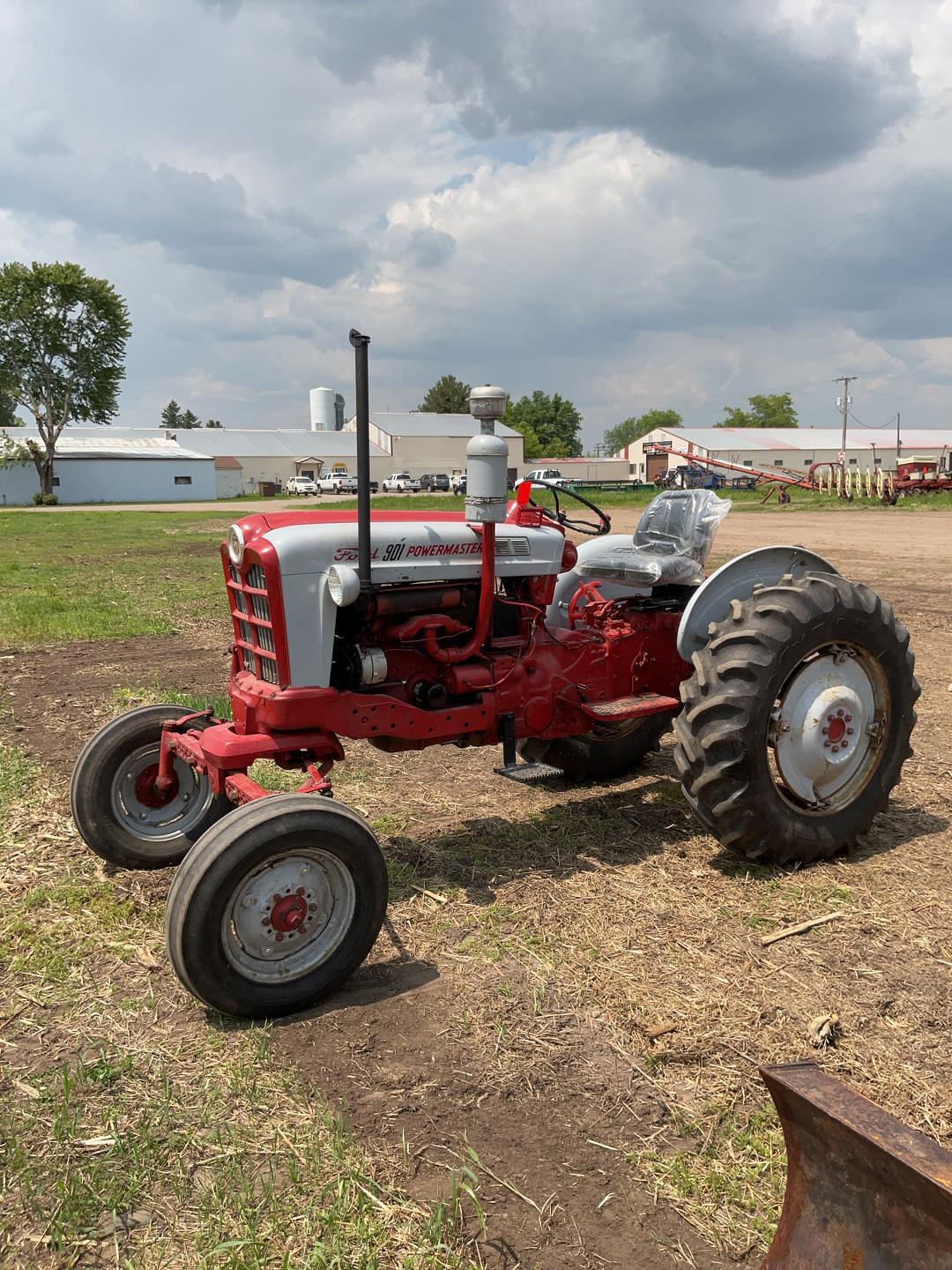 Image of Ford 901 Powermaster Primary image