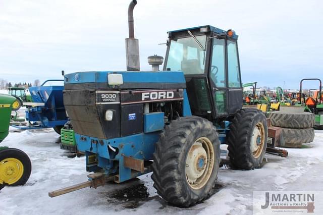 Image of Ford 9030 equipment image 4