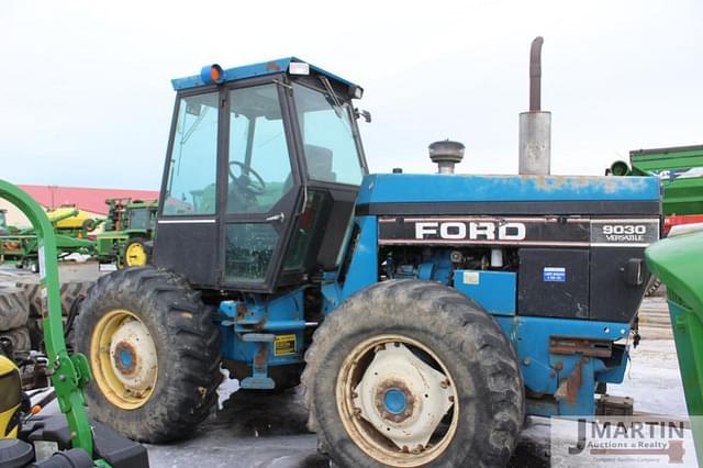 Image of Ford 9030 equipment image 3