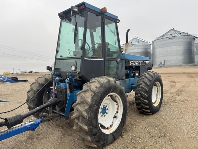 Image of Ford 9030 equipment image 4