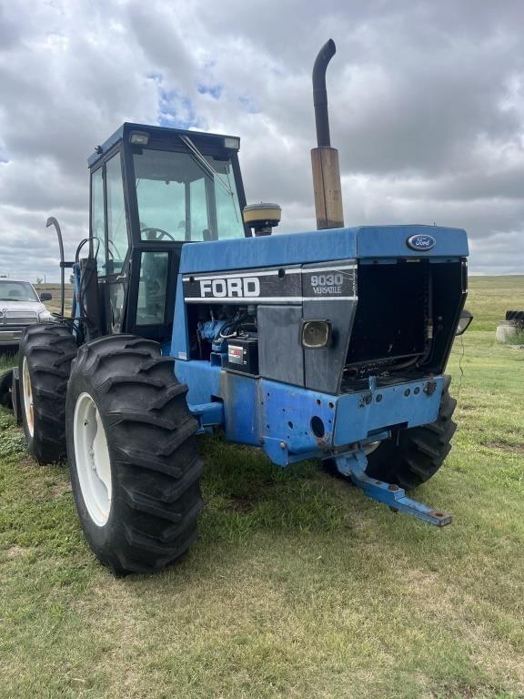 Image of Ford 9030 equipment image 2