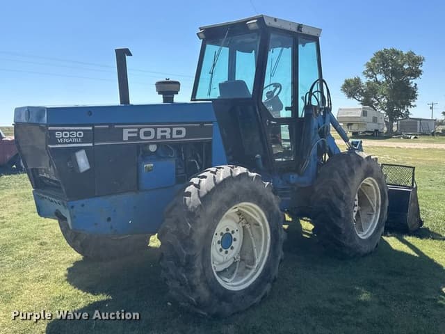 Image of Ford 9030 equipment image 4