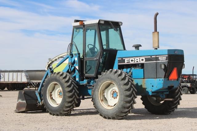 Image of Ford 9030 equipment image 4
