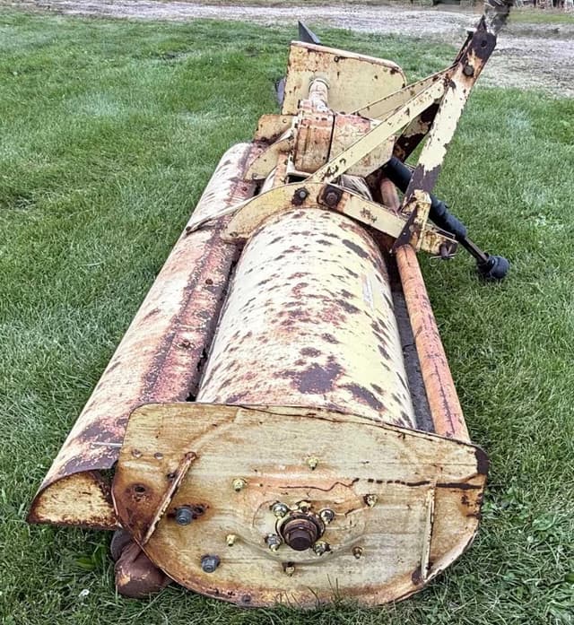 Image of Ford 917 equipment image 3