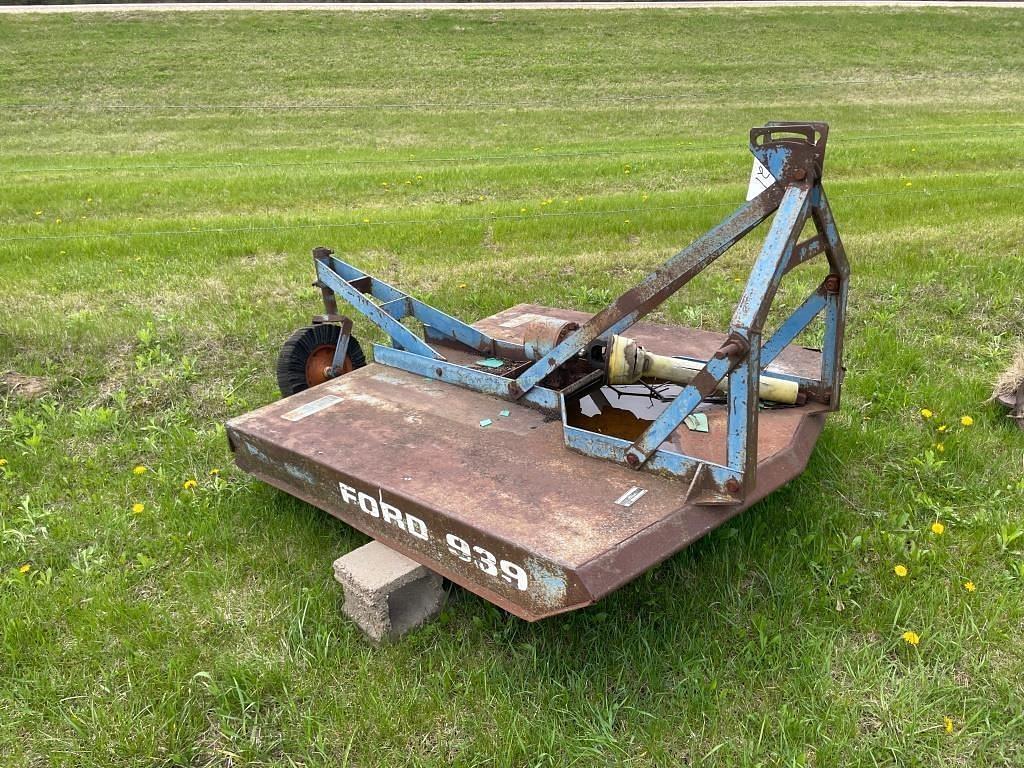 Image of Ford 939 Image 1