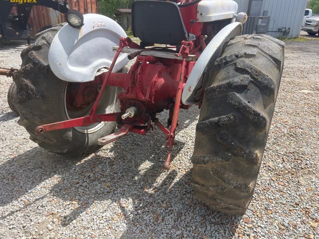 Image of Ford 941 equipment image 4