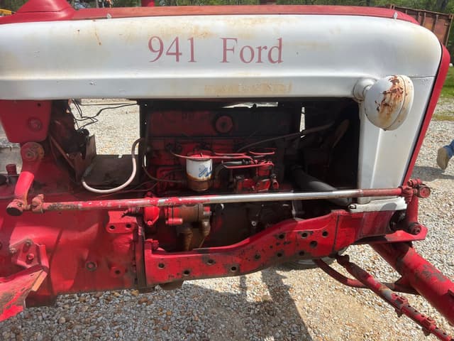 Image of Ford 941 equipment image 3