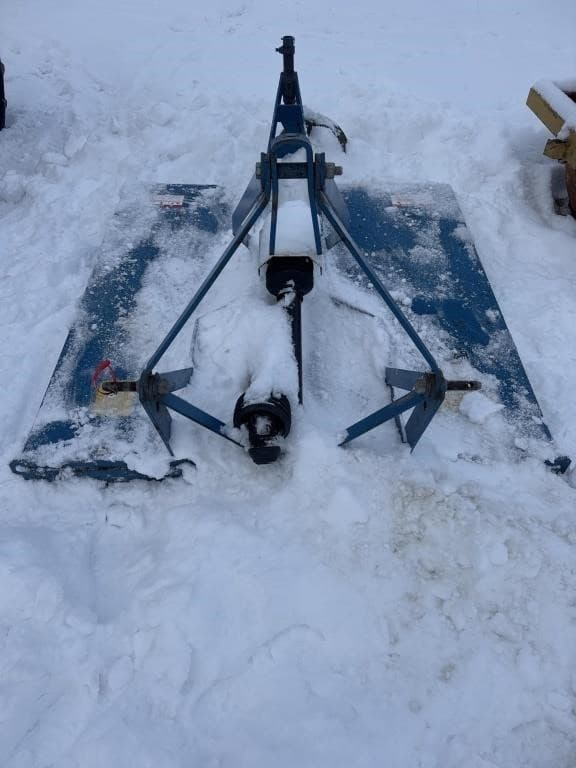 Image of Ford 951 equipment image 1