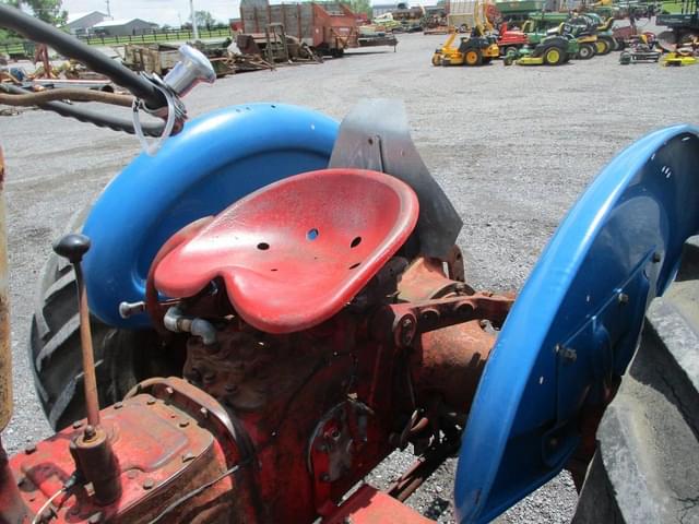 Image of Ford 9600 equipment image 3