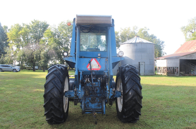 Image of Ford 9600 equipment image 3