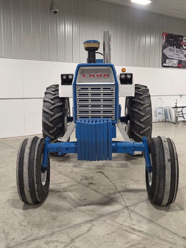 Image of Ford 9600 equipment image 1