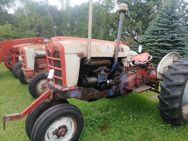 Image of Ford 961 equipment image 2