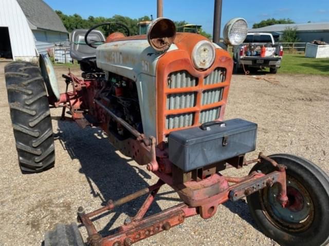 Image of Ford 961 equipment image 3