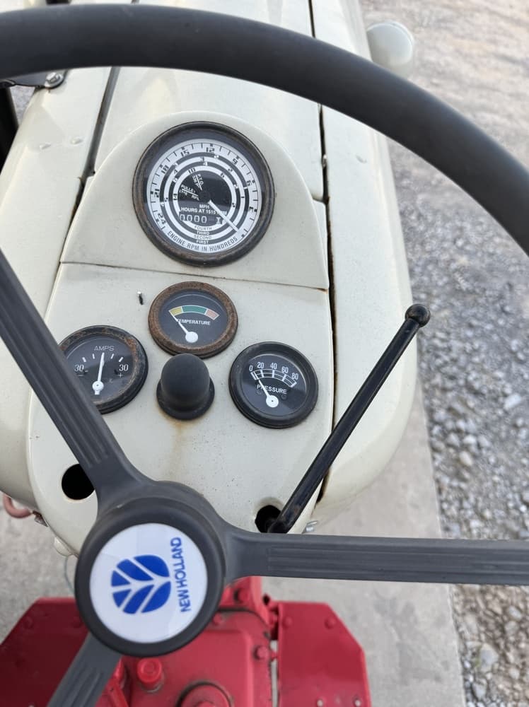 Image of Ford 961 Image 1