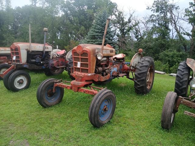 Image of Ford 961 equipment image 1
