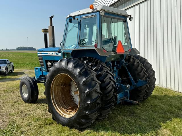 Image of Ford 9700 equipment image 2
