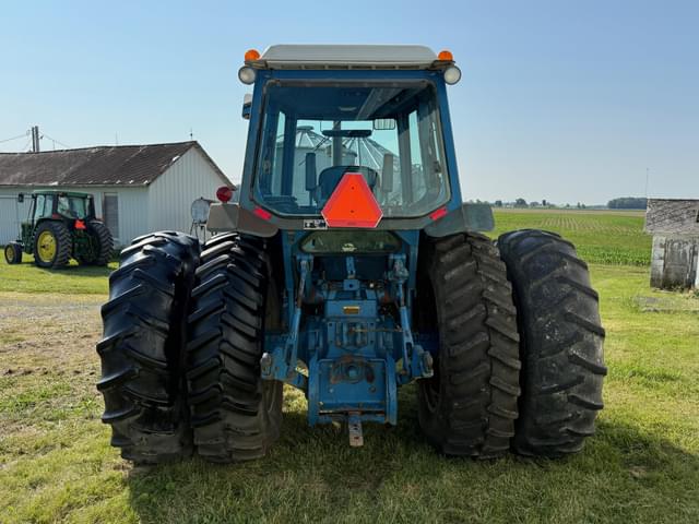 Image of Ford 9700 equipment image 3