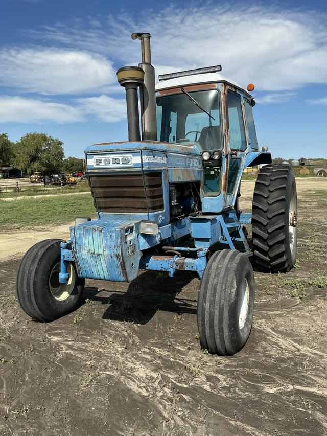 Image of Ford 9700 equipment image 1