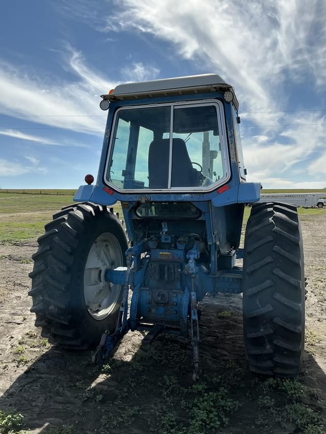 Image of Ford 9700 equipment image 3