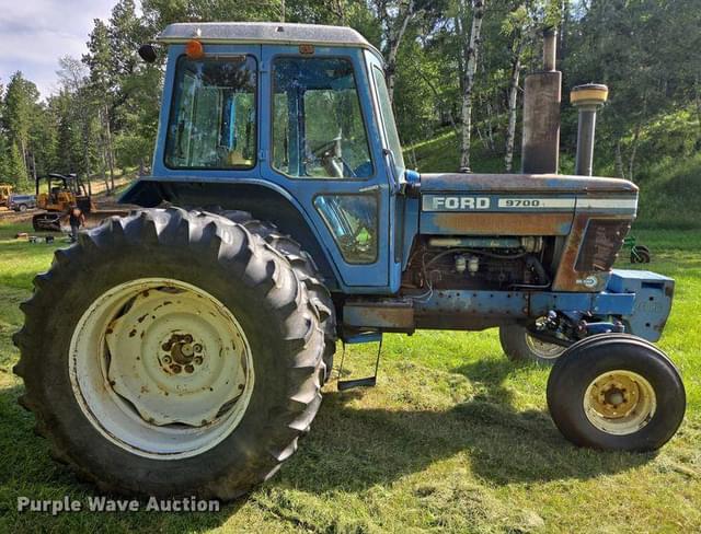 Image of Ford 9700 equipment image 3