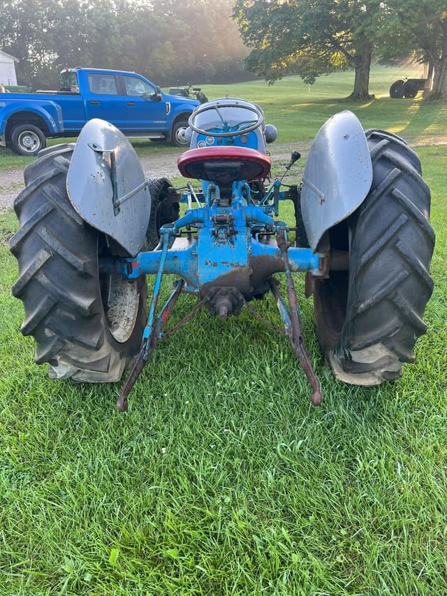 Image of Ford 9N equipment image 3