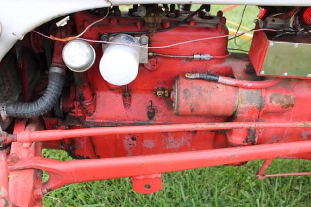 Image of Ford 9N equipment image 3