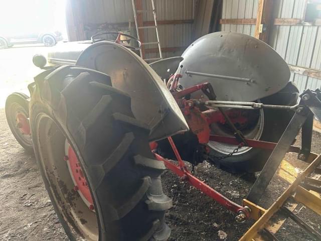 Image of Ford 9N equipment image 2