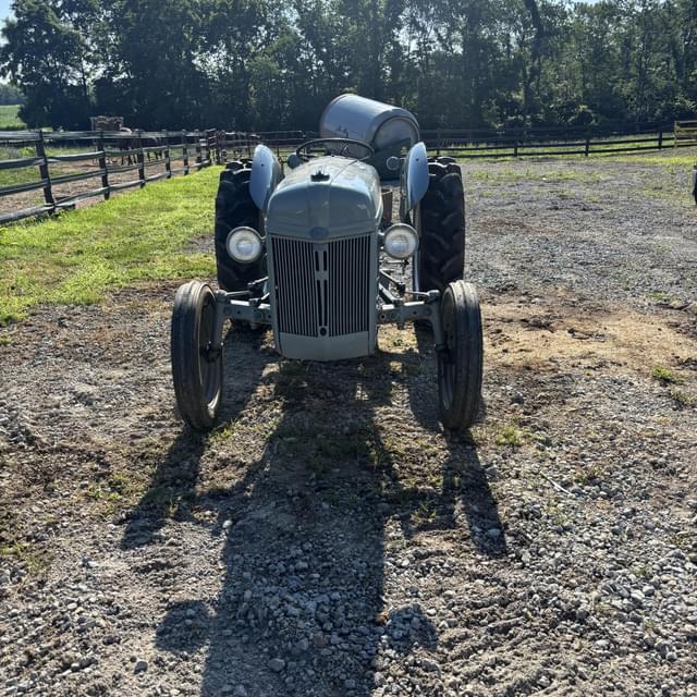 Image of Ford 9N equipment image 2