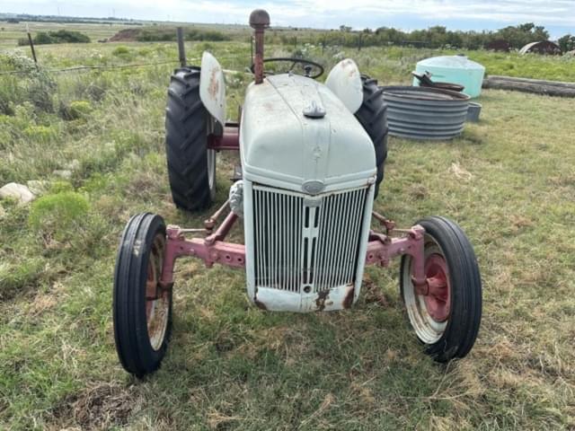 Image of Ford 9N equipment image 1