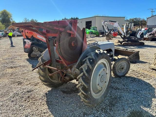 Image of Ford 9N equipment image 4