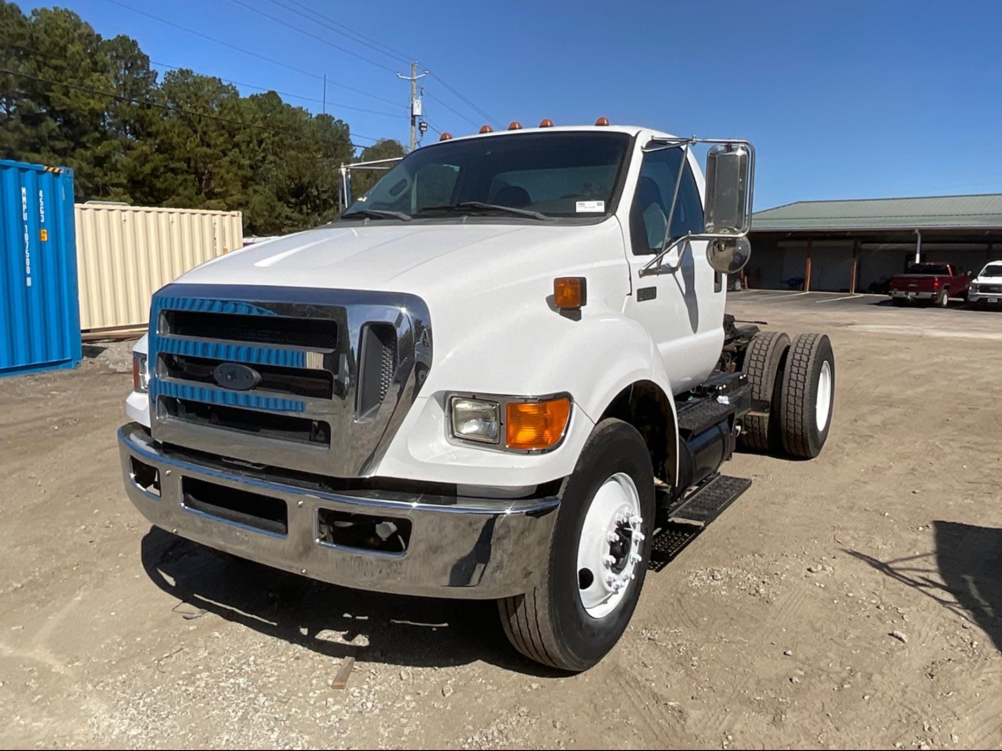 Ford F-750 Equipment Image0
