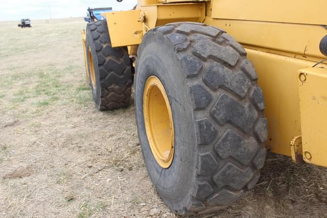 Image of Ford A64 equipment image 4