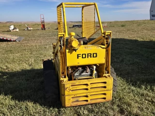 Image of Ford CL40 equipment image 4