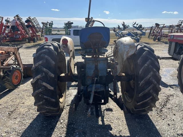 Image of Ford Commander 6000 equipment image 3