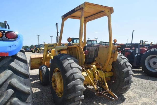 Image of Ford 545 equipment image 1
