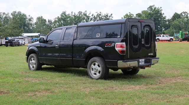 Image of Ford F-150 equipment image 2