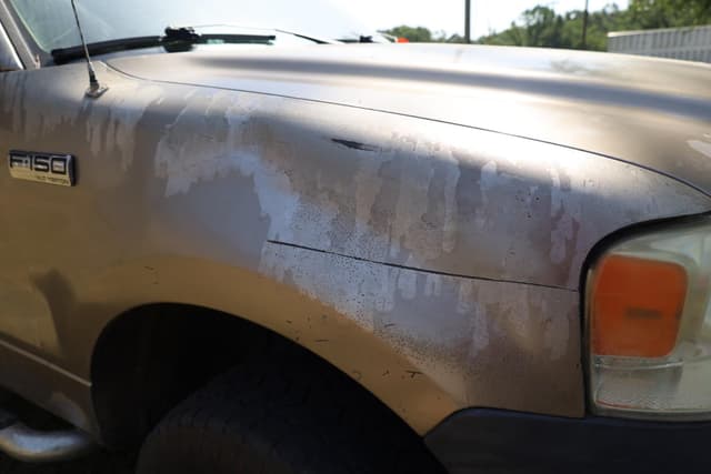 Image of Ford F-150 equipment image 4