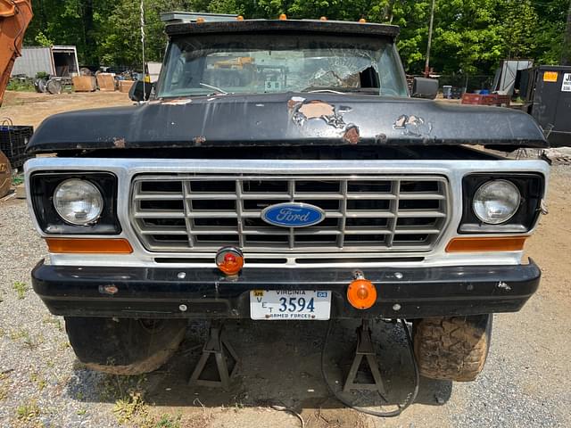 Image of Ford F-150 equipment image 4