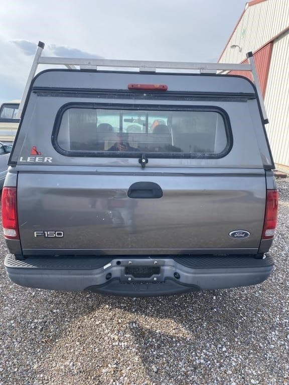 Image of Ford F-150 equipment image 2