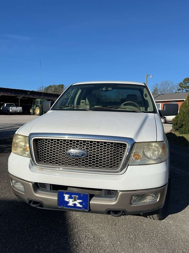 Image of Ford F-150 equipment image 3