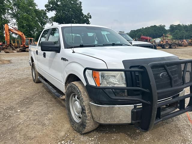 Image of Ford F-150 equipment image 4
