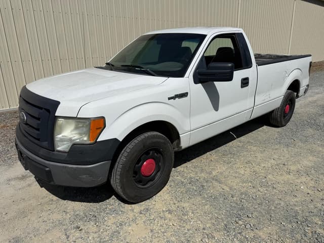 Image of Ford F-150 equipment image 2