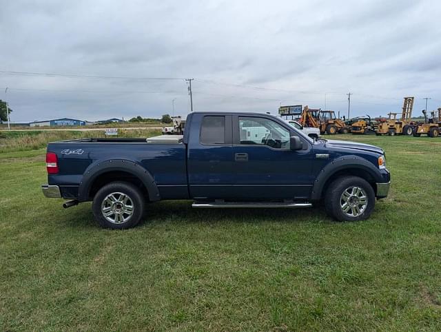 Image of Ford F-150 equipment image 3