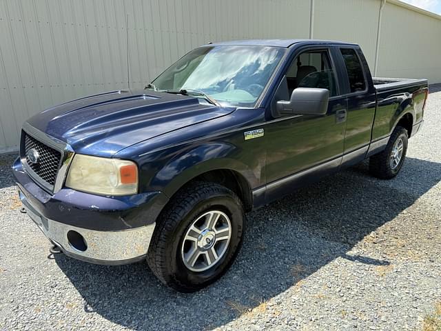 Image of Ford F-150 equipment image 2