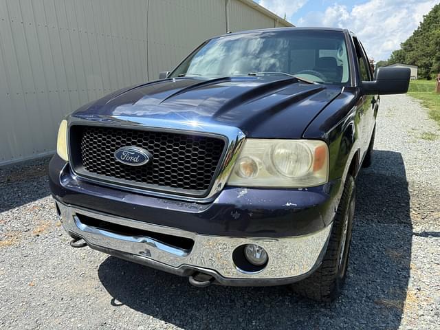 Image of Ford F-150 equipment image 3